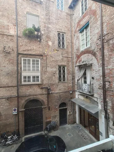 Corte Aranci Deluxe Apartment in Historic Center Of Lucca – Photos 6