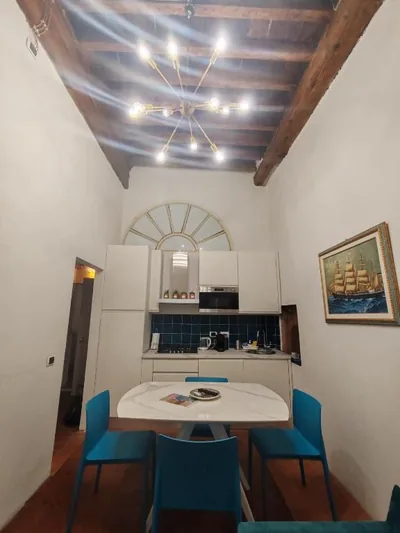 Corte Aranci Deluxe Apartment in Historic Center Of Lucca – Photos 11